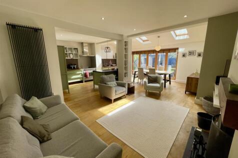 Kitchen/Diner/Family Room