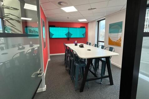 Office to rent Image 6