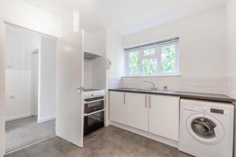 Violette Szabo House, SE27 9RU-4.jpg