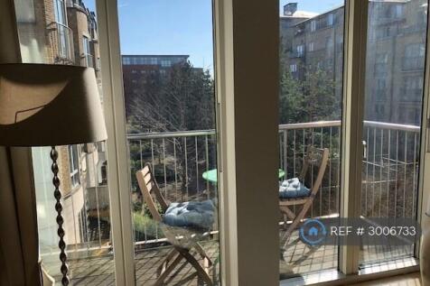 Balcony With Canal View
