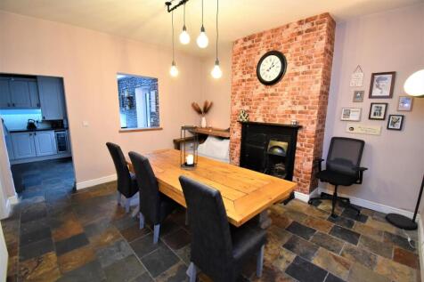 High Green Road, Altofts, West Yorkshire, WF6 photo 4