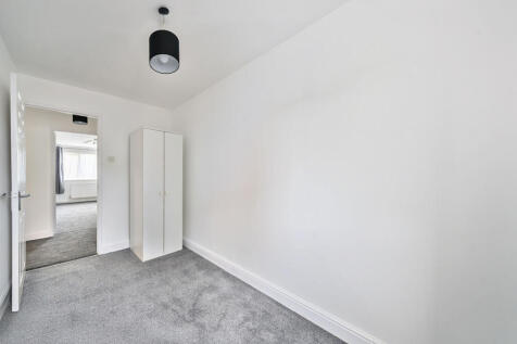 1335099-2-68947e9...