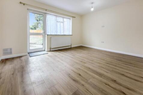 Living Room.jpeg