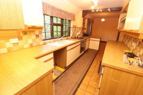 Kitchen/ Breakfast Room