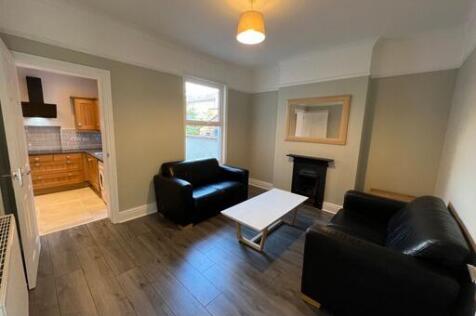 95 Tachbrook Street, Leamington Spa photo 2