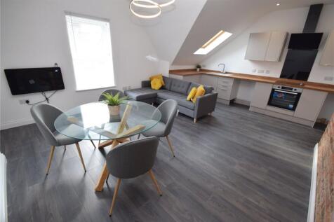 Lounge Diner Kitchen
