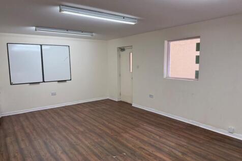 Distribution Warehouse to rent Image 7