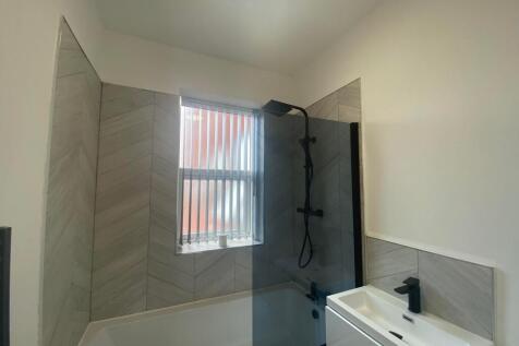 Stone Cross House, 21 - 27 Churchgate, Bolton photo 4