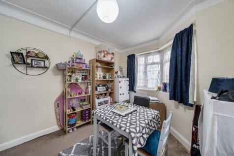 1331654-6-689cada...