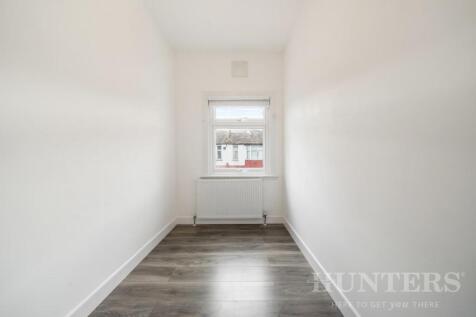 Flat 37, Higham Road N17 6NQ-1.jpg