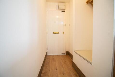 Jasper Close, Danescourt photo 4