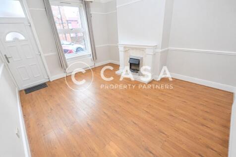 3-bed terraced on Bangor Place, Leeds, LS12, £950/mo