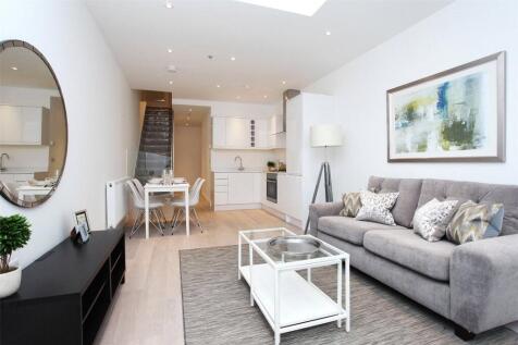 property in Old Town, 
Clapham, SW4