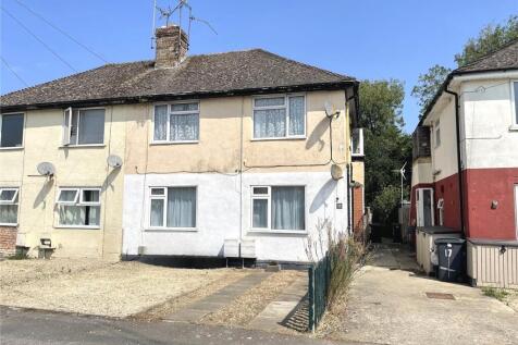 Lechlade, GL7 - property photo