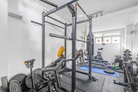 James_anderson-575_upper_richmond_road-tw10__23_.j