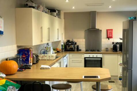 Kitchen &amp; Dining