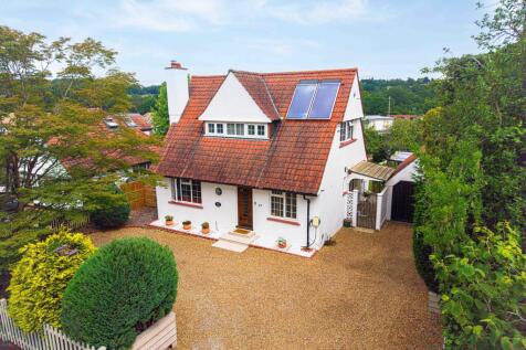 Brentwood, CM14 - property photo