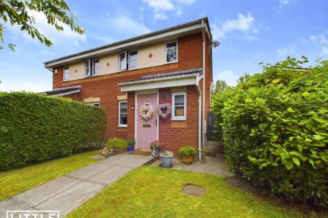 St Helens, WA9 - property photo