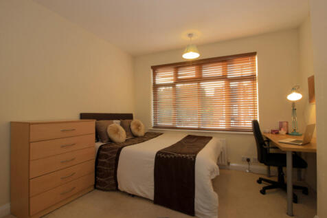 Lower Road, Beeston, Nottingham, NG9 2GT photo 5