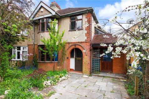 48 Eachard Road
