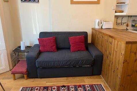 Hopgood Street, Shepherds Bush W12 photo 3