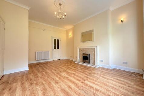 Huntly Gardens, Hillhead, Glasgow, G12 photo 3