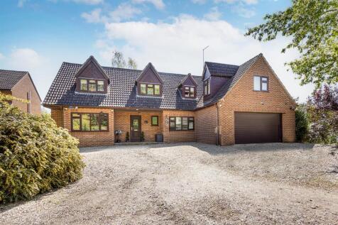 34 Ashwells, Yelvertoft