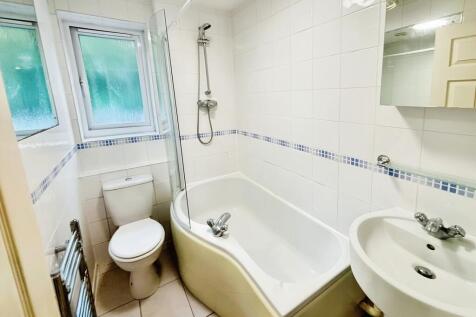 932b3d58-4c38a901...