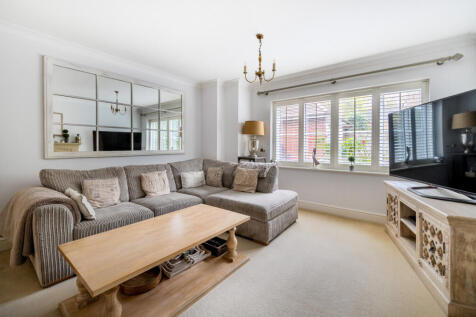 1386218-2-692d6de...