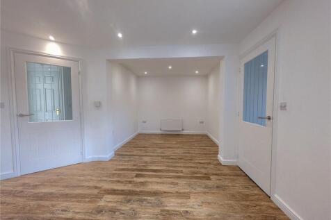 Greensforge Drive, Ingleby Barwick photo 4