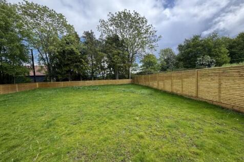 Rear garden lawn ...