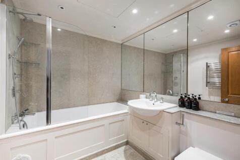 Redcliffe Square 6_22-10-2. Low Res.jpg