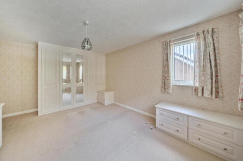 1333414-12-689daf...