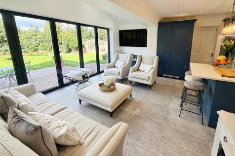 Living Kitchen Area