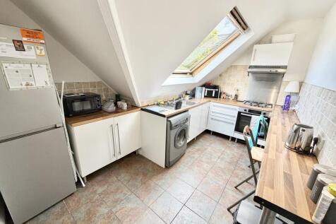 Suffolk Road, Bournemouth, Dorset photo 5