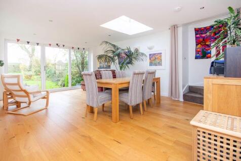 Living-Dining Area