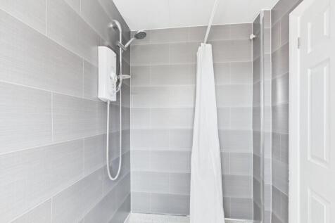 Cypress Road - Bathroom (2)