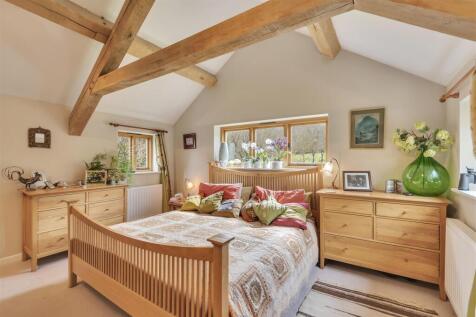 Cwm Linton Farmhouse