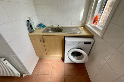 Windsor Road, Bournemouth – All Bills Included! photo 5