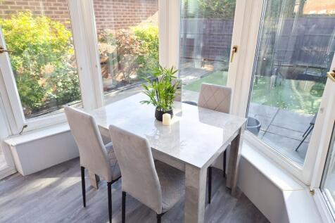 Redwell Avenue, Bexhill-On-Sea, TN39 photo 4