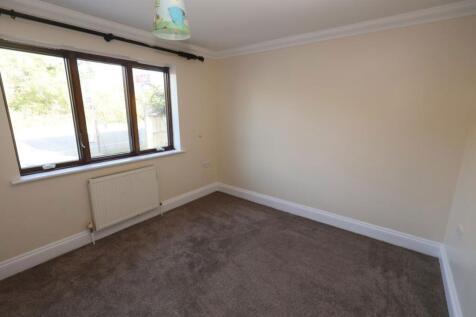 Richards Way, Cippenham photo 5