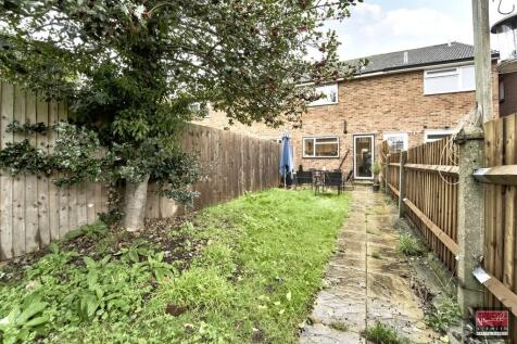 17 Stanwell Rd Ex...