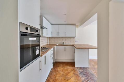 8 Causeway Kitchen