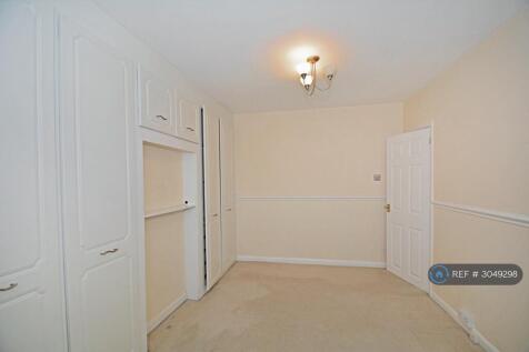 Parkfield Crescent, Ruislip, HA4 photo 3