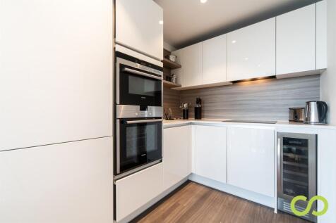 Kitchen (Main)