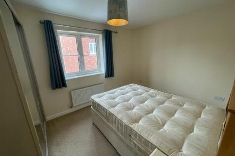 Royal Wotton Bassett photo 4