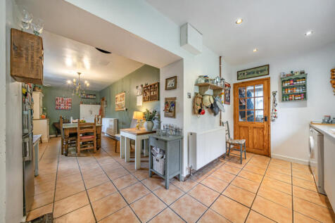 -68931b69d107e-l-1330667-9-689231446b2ba