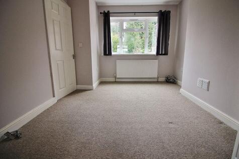 Warstones Crescent, Wolverhampton, WV4 photo 4