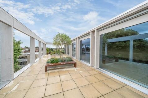 6697bce36b0461160370 12.JPG