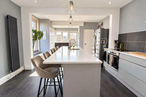 Kitchen diner 